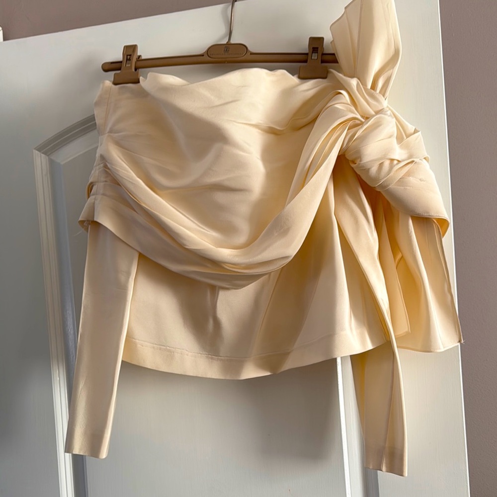 Rosie Assoulin Chic Cream Draped Top Size 4
